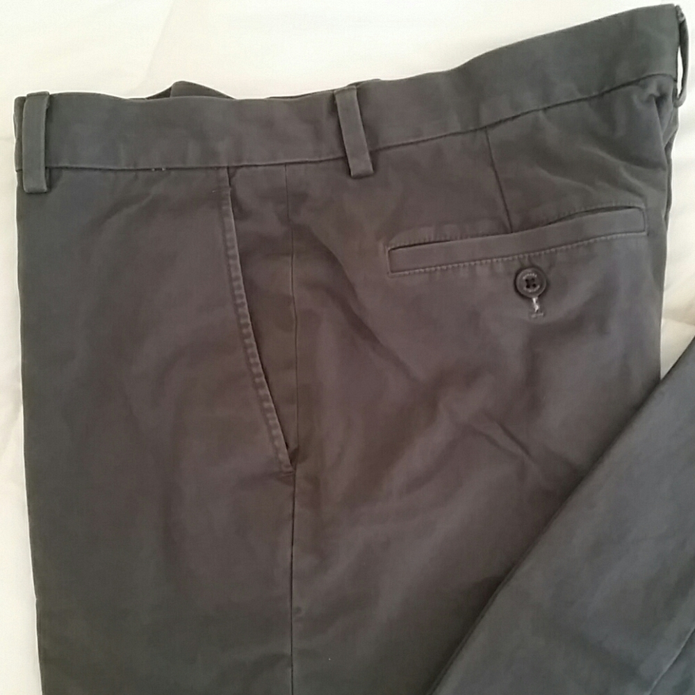 NWOT. Grey chinos from Banana republic